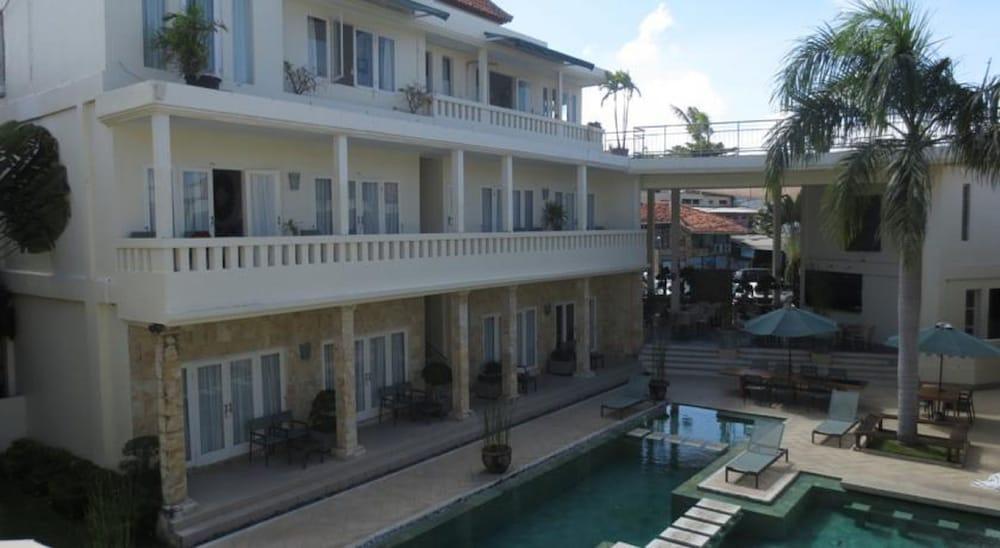 Bali Court Hotel & Apartment Legian Eksteriør bilde